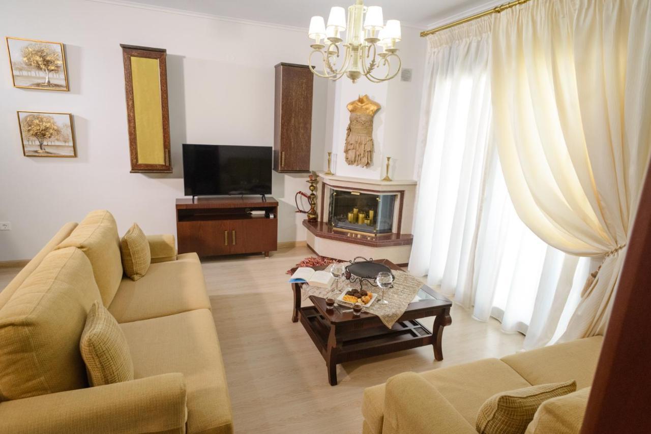 Apartamento Luxury Dafnis House Veria  Exterior foto